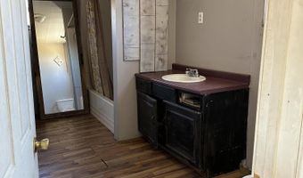 50 School St, Addison, ME 04606