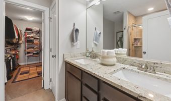 1210 S 11th St, Adel, IA 50003