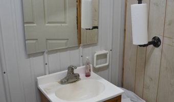 107 W. Main St, Albion, IL 62806