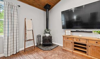 908 Oak Grove Rd, Amity, AR 71921