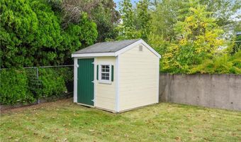 370 Bryant St, Cumberland, RI 02864