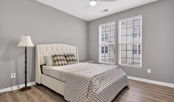 25335 CURIOSITY Sq, Aldie, VA 20105