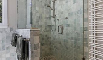 77 Pond Shore Dr, Charlestown, RI 02813