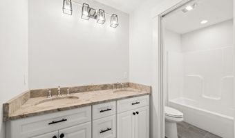 15 Parsons Way, Avon, CT 06001