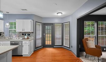 4123 Beauvista Dr, Charlotte, NC 28269