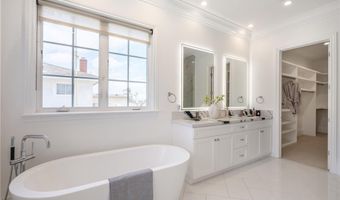 8056 Kentwood, Los Angeles, CA 90045