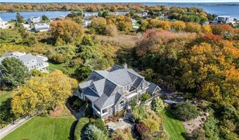27 W Willow Ln, Charlestown, RI 02813