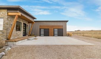 256 Snake River Dr, American Falls, ID 83211