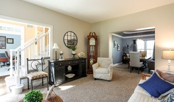 3741 Persimmon Dr, Algonquin, IL 60102