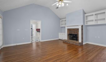 207 Meadowview Ln, Brandon, MS 39047