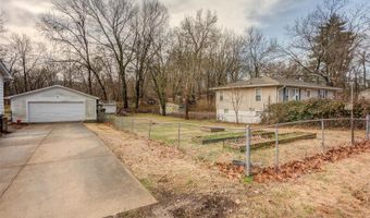 3335 Middlebrook Pl, Alton, IL 62002