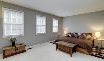 13 AVALON Ct, Bethesda, MD 20816
