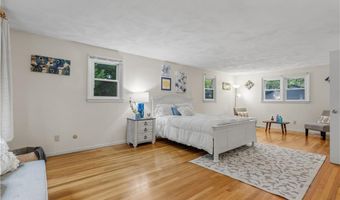 102 Windward Walk, North Kingstown, RI 02852