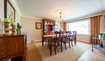 135 Alberta Dr, Amherst, NY 14226