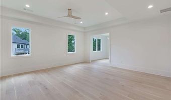 290 Christopher Robin Rd, Alpharetta, GA 30005