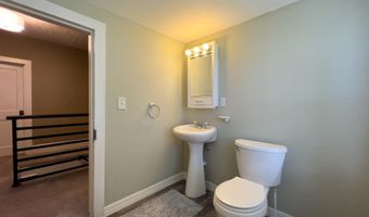 306 N JEFFERSON St, Abingdon, IL 61410