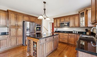 3750 Wintergreen Ter, Algonquin, IL 60102