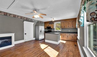 700 N Main St, Abbeville, SC 29620