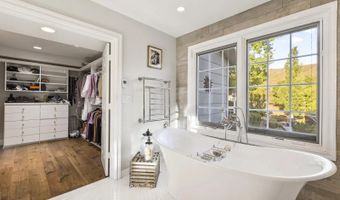 20455 Elfin Forest Rd, Escondido, CA 92029