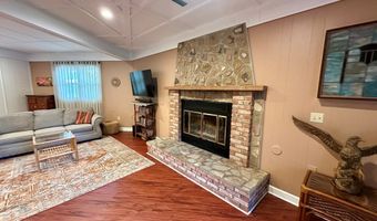 23 Apalachee St, Apalachicola, FL 32320