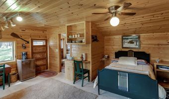 1076 Rainy Lake Rd NW, Backus, MN 56435