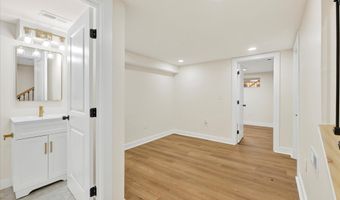 33 MORLEY St, Baltimore, MD 21229