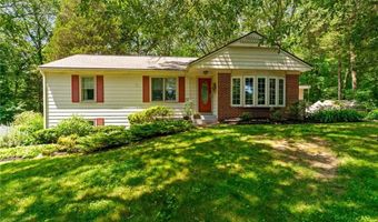 55 Atherton Rd, East Greenwich, RI 02818