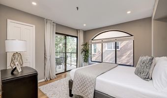 1029 N STUART St 307, Arlington, VA 22201