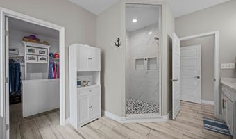 124 Sea Breeze Dr, Aransas Pass, TX 78336