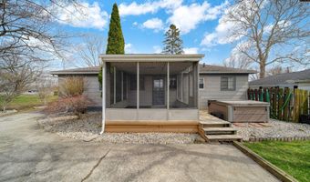 727 Springbrook Ave, Adrian, MI 49221