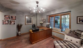 114 Chaudoin Dr, Angola, IN 46703