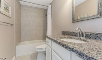 5 Blazingstar Way, Allamuchy Twp., NJ 07840
