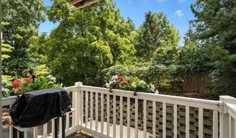 316 Clayton Crossing Pl B, Ballwin, MO 63011