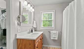 594 E Harrod Rd, Austin, IN 47102