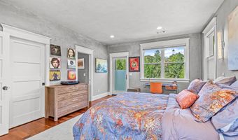 767 Oak St, Ashland, OR 97520