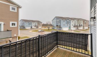 2702 NW Lois Ln, Ankeny, IA 50023