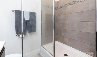 653 Mag Sluder Rd, Alexander, NC 28701