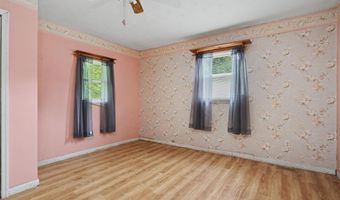 11 Birch Hollow Rd, Barboursville, WV 25504