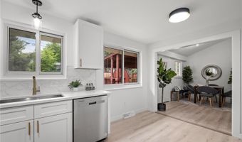 5329 Flower Cir, Arvada, CO 80002