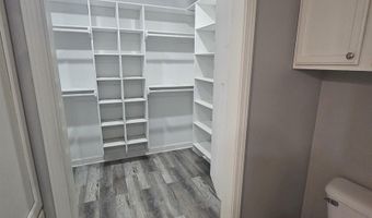14807 Sweetgum Apt A, Alexander, AR 72002