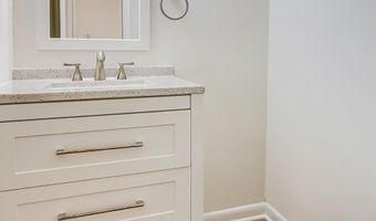 4923 CASIMIR St, Annandale, VA 22003