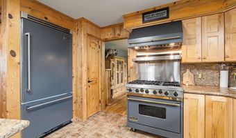 5200 ALLAN Rd, Cheyenne, WY 82009