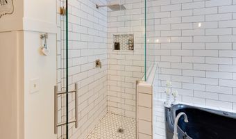 22 Deacon Willey Rd, Campton, NH 03223