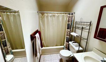 84 Tanglewood Dr, Albrightsville, PA 18210