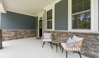 166 Fontana Lake Rd, Aberdeen, NC 28315