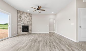 416 Beaver Tail Rd, Ash Grove, MO 65604