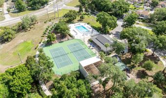 683 OAK HOLLOW Way, Altamonte Springs, FL 32714