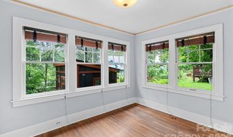 35 Northview St, Asheville, NC 28801