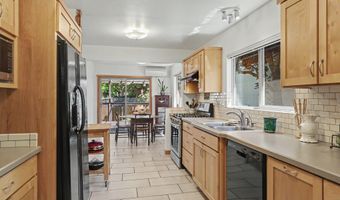 1423 E Main St, Ashland, OR 97520