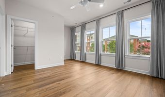 818 S GREENBRIER St, Arlington, VA 22204